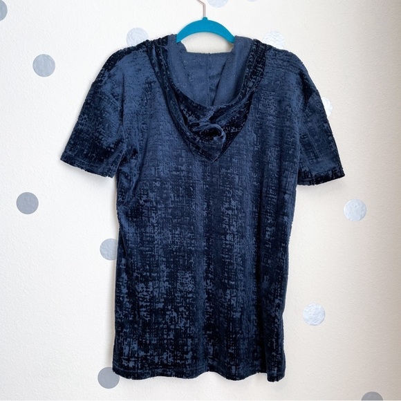 Gypsies & Moondust Burnout Velvet Hoodie Top - Picture 2 of 4